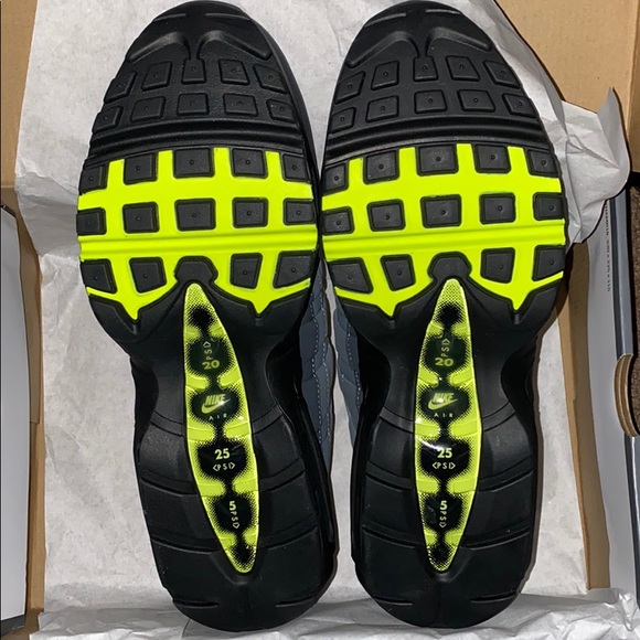 AIRMAX 95 - Picture 2 of 4